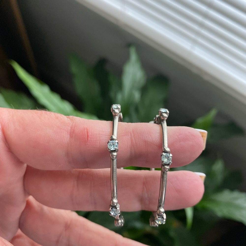 Sorrelli Silver and Blue Minimalist Drop Earrings